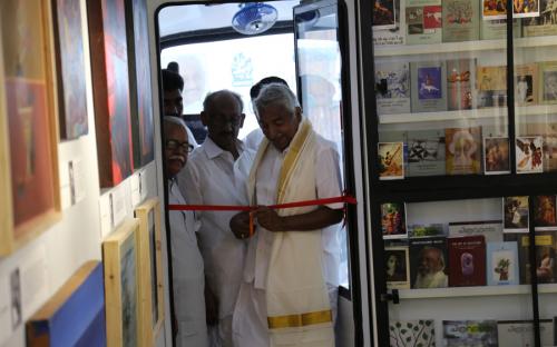 Moving Art Gallery Inauguration